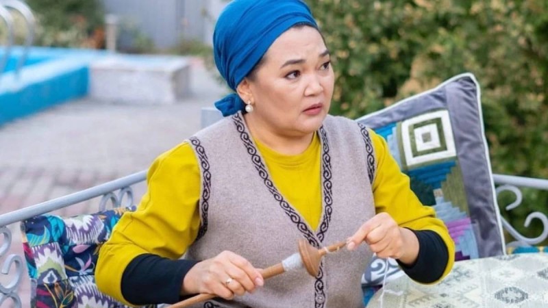 "90 күннен кейін күйеуге шығуың керек": Жанар Айжанова жолдасы қайтыс болғаннан кейін қысым көргенін жасырмады