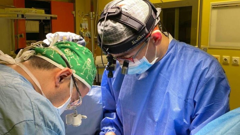 Маңғыстаулық кардиохирургтар жүрекке ерекше ота жасады