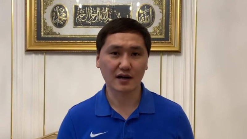 Бақтияр Артаев билікке үндеу жасады: "Елім дегендерді қамай берсек, болашағымыз не болмақ?"