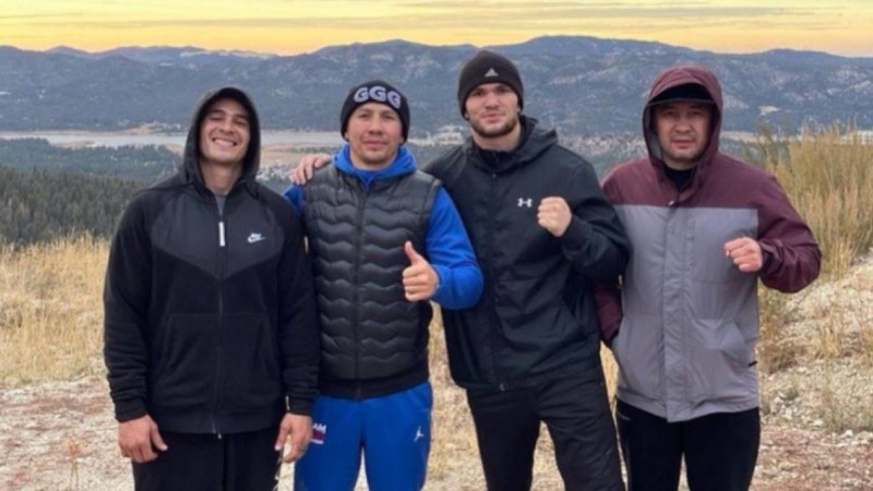 Геннадий Головкин алдағы жекпе-жекке жаттығуын бастады