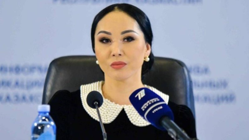 “Өзі де шошаңдамай жүруі керек” - қыздарға ақыл айтқан әнші қызу талқыға түсті