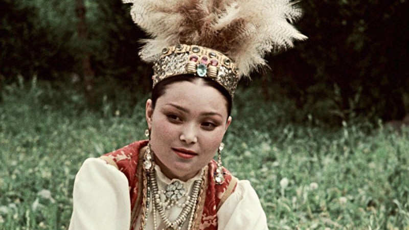 Роза Бағланова: өмірбаяны, әндері, отбасы, руы