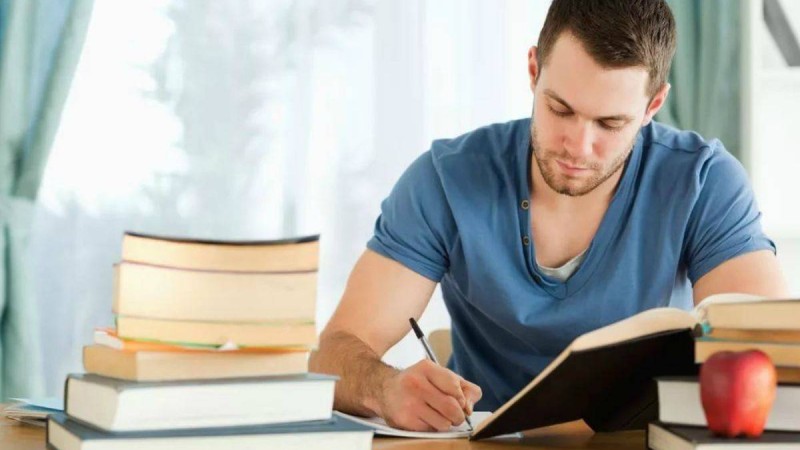 42500 теңгелік жәрдемақыны студенттер де ала алады - Қазақстан жаңалықтары