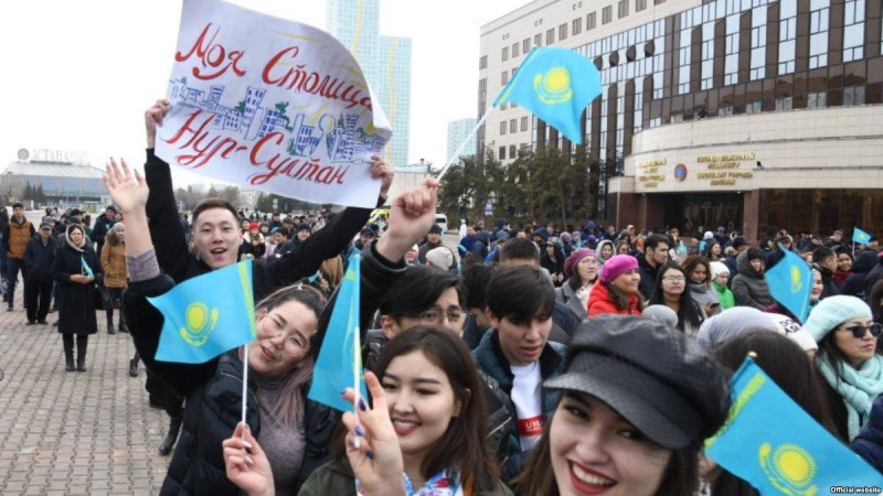 Қазақстан қалаларында астана атауының өзгеруін қолдаған концерттер өтті