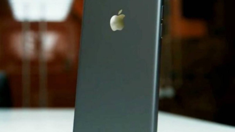 Apple компаниясы iPhone 6,7 смартфондарының жұмысын әдейі нашарлатқан - Қазақстан жаңалықтары