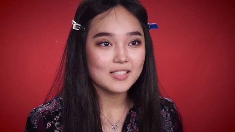 “Үйімнің алдында жылатып тастап кетті”: Айжұлдыз Адайбекова ажырасуының себебін ашып айтты