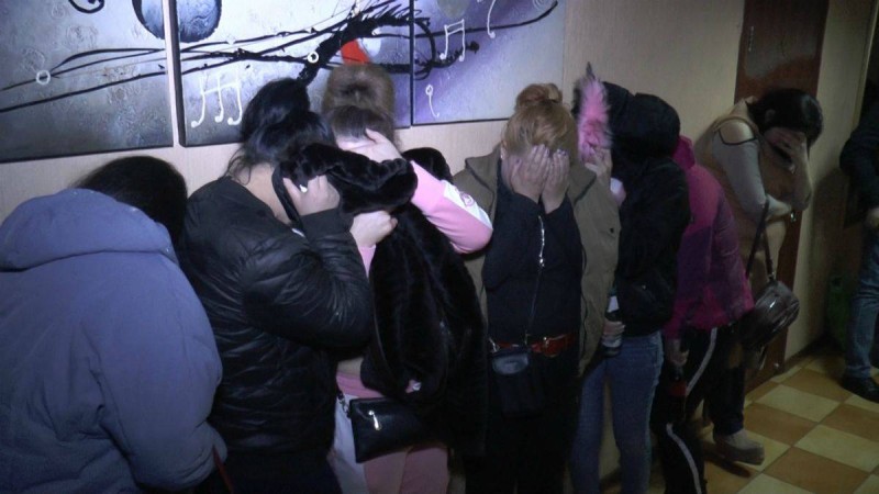 Алматыда қонақ үй атымен жасырынған үш секс-притонның жұмысы әшкере болды - Қазақстан жаңалықтары