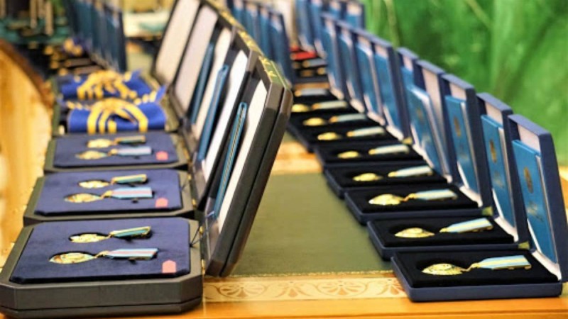 Тоқаев бірқатар шенеуніктерге орден табыстады - Қазақстан жаңалықтары