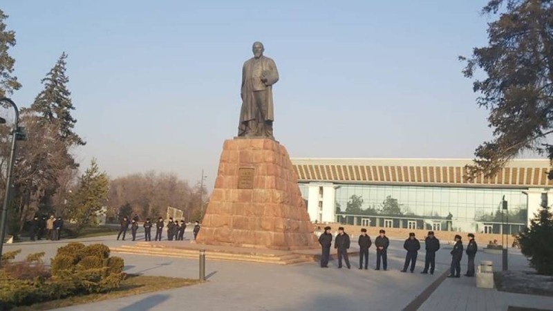 "Ағаділ не үшін өлді немесе өлтірілді": Билік қалай жауап берді?