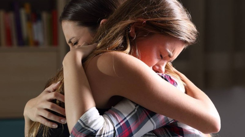 Екібастұзда қырықтағы блогер 14 жасар қызды зорлағаны үшін 15 жылға сотталып кетті