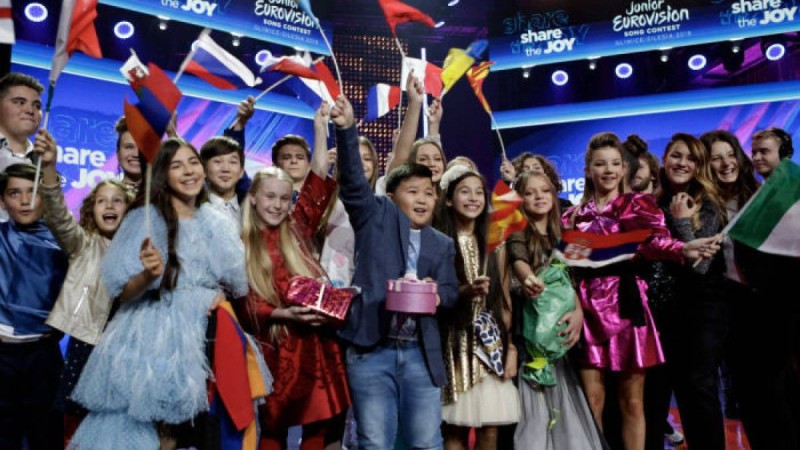 Ержан Максим екінші орын алды (видео)