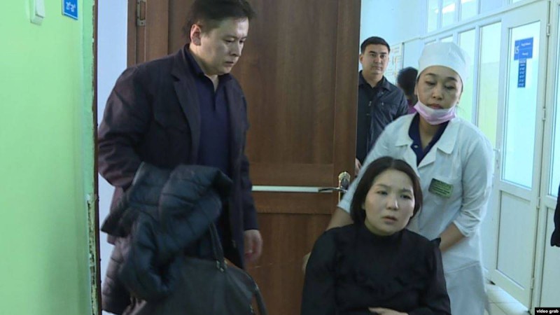 Жанболат Мамайдың әйелі, журналист Инга Иманбай жарақаттанып, ауруханаға жеткізілді