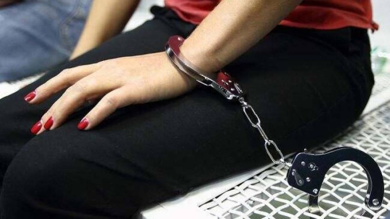 Алматыда сутенер кәмелетке толмаған қызды жезөкшелікпен айналысуға итермелеген