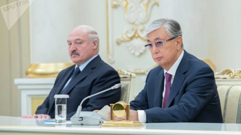 Тоқаев Лукашенкомен телефон арқылы сөйлесті