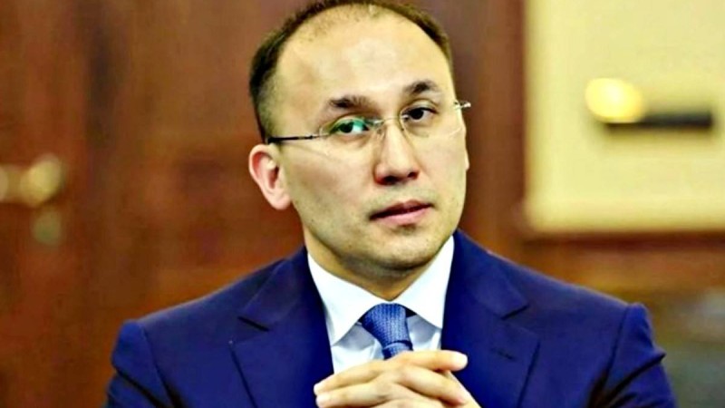 Дәурен Абаев президент әкімшілігіне ауысты