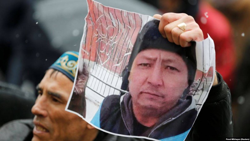 Дулат Ағаділ денесіндегі "жарақат" туралы видео тарады