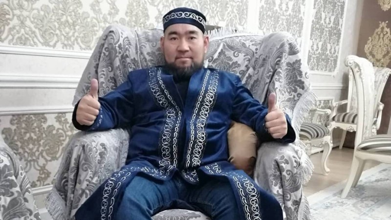 Балғынбек: Вакцинацияға мәжбүрлесе елді үгіттеп, көшеге шығып, қару алып соғысамын