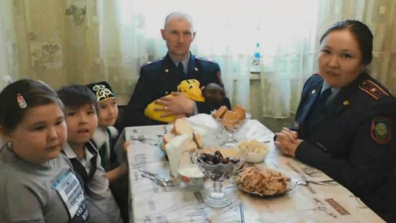 Елордалық полиция бөлімшесінде белорусь-қазақ отбасы қызмет етеді - Қазақстан жаңалықтары