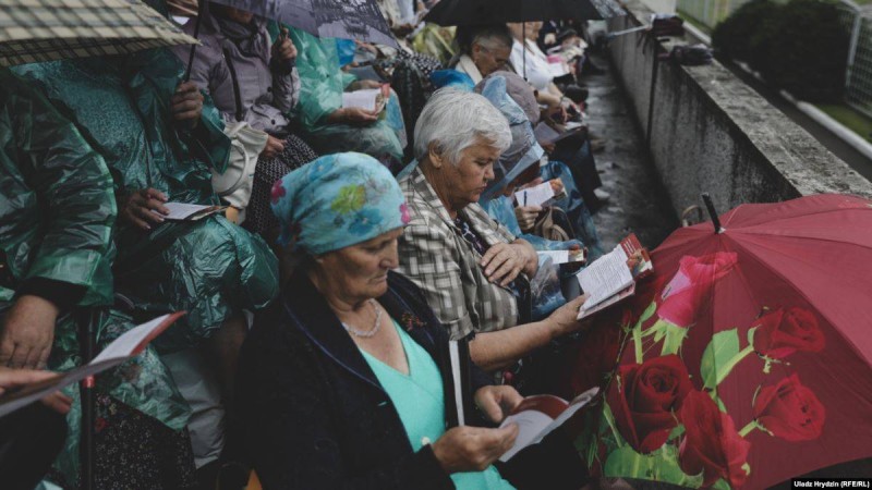 Түркіменстанда әскерге барудан бас тартқан "Иегово куәгерлері" түрмеге қамалды