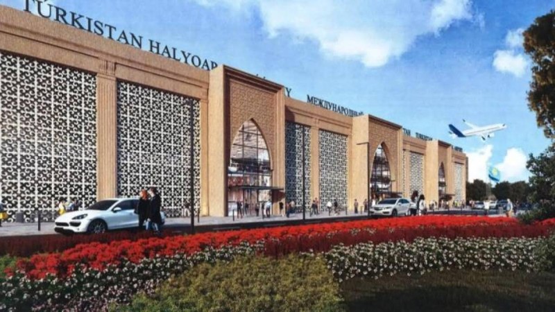 Назарбаев лентасын қиған Түркістан әуежайында шу шықты