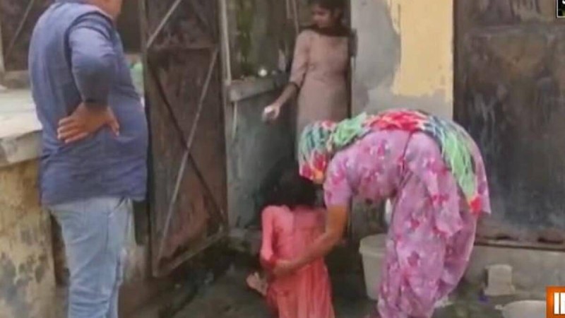 Күйеуі әйелін бір жарым жыл бойы дәретханада қамап ұстаған