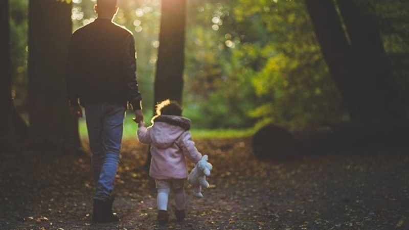 Нұр-Сұлтанда спортшы 4 жасар қызды соққыға жықты