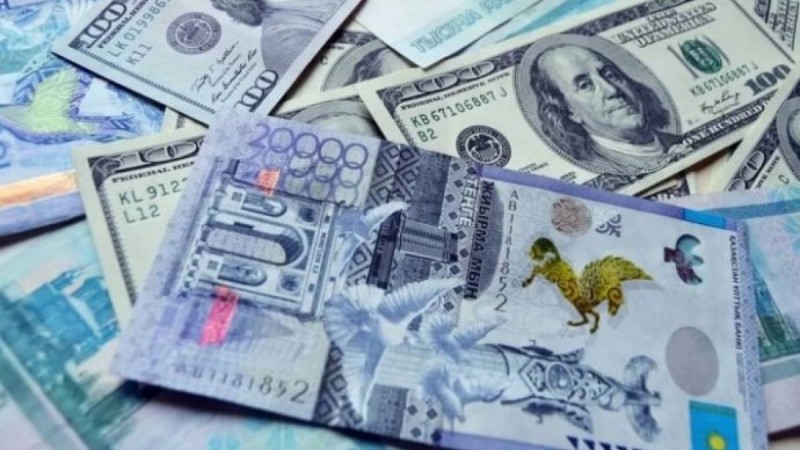 Нужно ли урезать зарплату тем, кто не знает государственного языка?