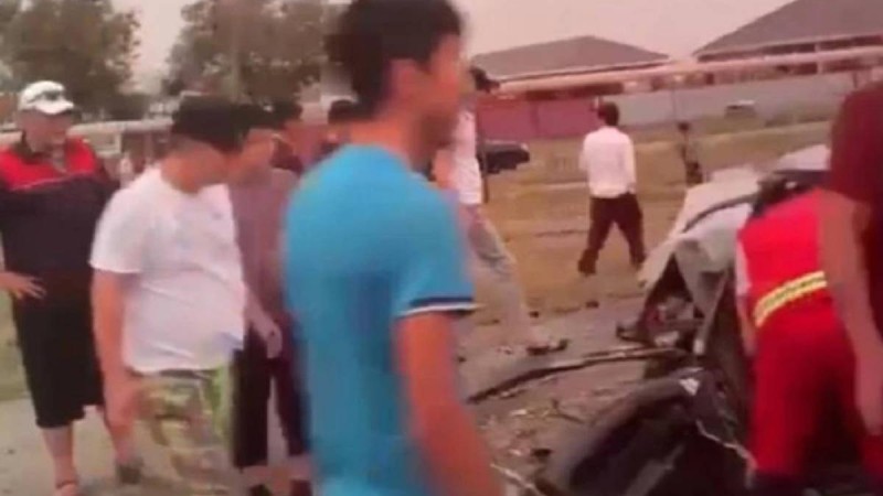 Атырауда мектеп түлегі басқарған көлік жол апатына ұшырады