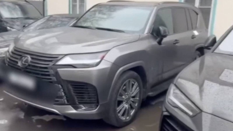 Lamborghini, Mercedes, асыл тұқымды жылқылар: депутат бюджет қажысын жымқырды деген күдікке ілінді