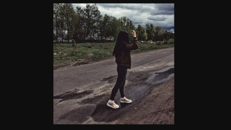 Алматы облысында 14 жасар қыз анасының ақшасын ұрлап, үйден қашып кеткен