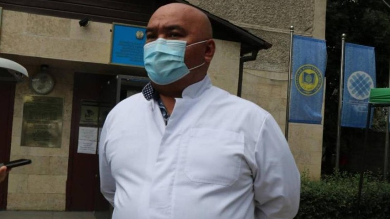 14 млн теңге пара: Алматыда мәйітхана директоры ұсталды