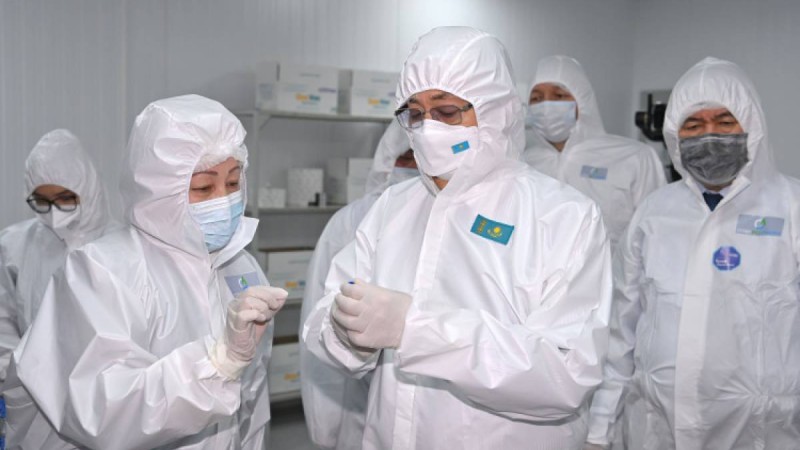 «Спутник V» салдырған Президент QazVac-ты мақтады