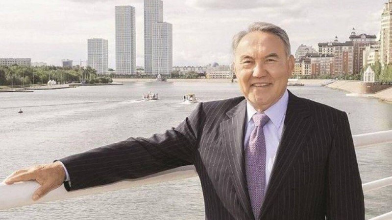 «Назарбаев ренжімейтін шығар»: Мәслихат Астана қаласы деп қайта атауды бірауыздан мақұлдады