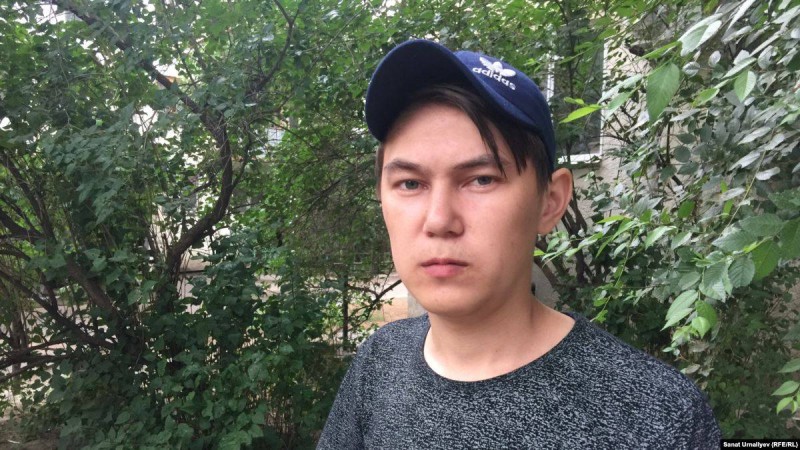 Жергілікті газет қызметкері оралдық белсендіні сотқа берді