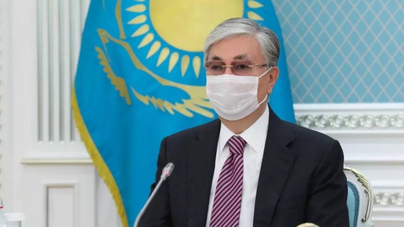 Тоқаев ұстаздарды мерекемен құттықтады