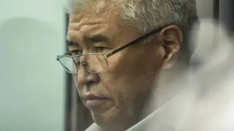 "Жаманқұловқа 3 миллион доллар бермегенім үшін жапа шектім": Экс-министр Арыстанбек Мұхамедиұлы аштық жариялады