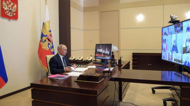 12 мамырдан бастап Ресей коронавирусқа байланысты шектеулерді  жеңілдете бастайды