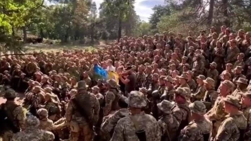 «Жерімізді қайтардық»: Зеленский сүйінші жаңалығын айтты