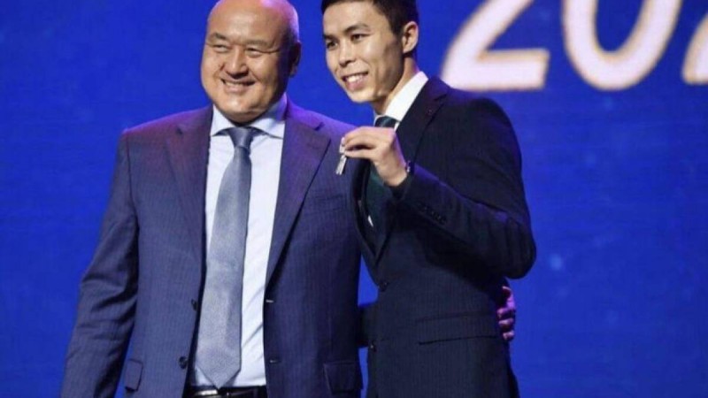 Экс-әкім Шөкеевтің олимпиада чемпионы Сәкен Бибосыновқа сыйлаған пәтері жалдамалы болып шықты