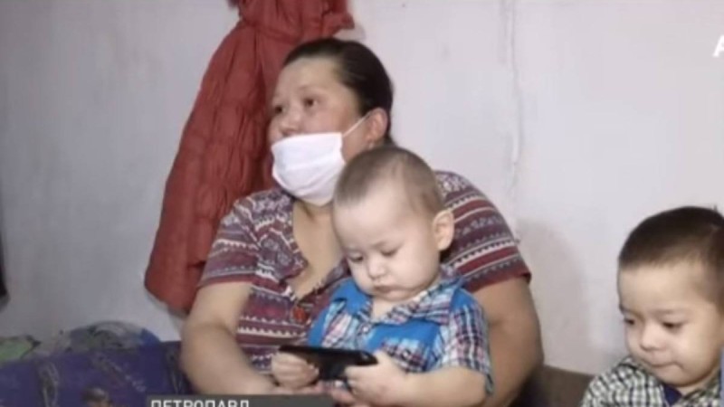 Петропавлда үйі өртенген көпбалалы отбасы далада қалды