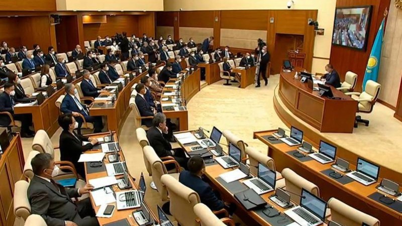 Мәжіліс депутаты шулы заңға қатысты түсінік берді