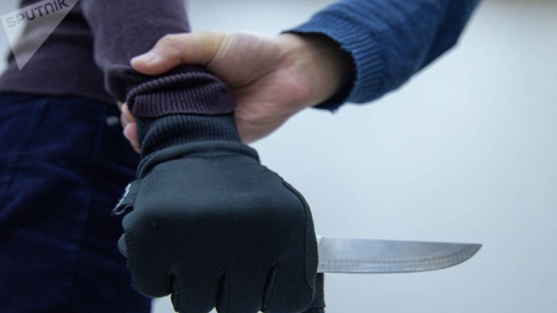 Алматы тұрғыны болмашы нәрсе үшін бейтаныс жігітті пышақтап кетті