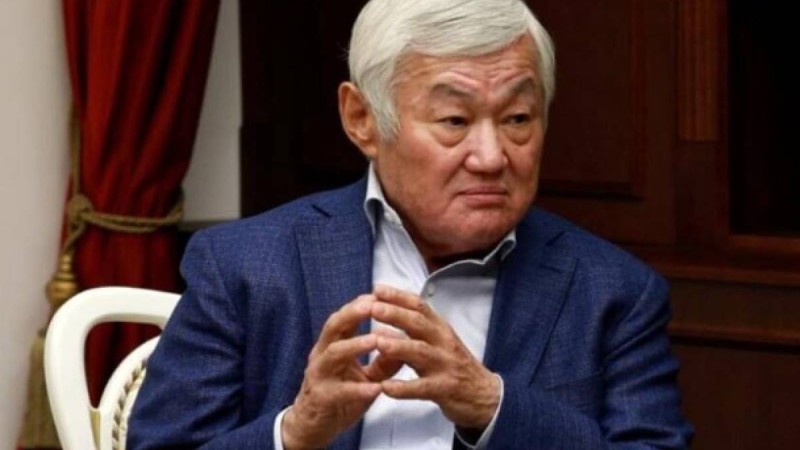 "Оның кінәсі - ол әкім" - Бердібек Сапарбаев інісі Нұрлыбек Нәлібаев туралы пікір білдіріді