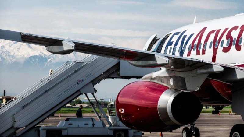 Қостанайға ұшқан FlyArystan ұшағы апатты жағдайда Алматыға қонды