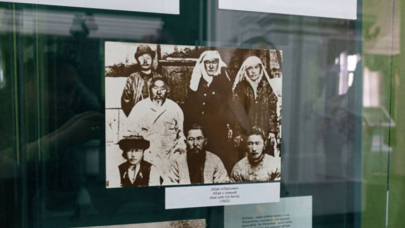 175 жыл: Абайдың үш жары: ақын сүйіктілеріне не сыйлаған