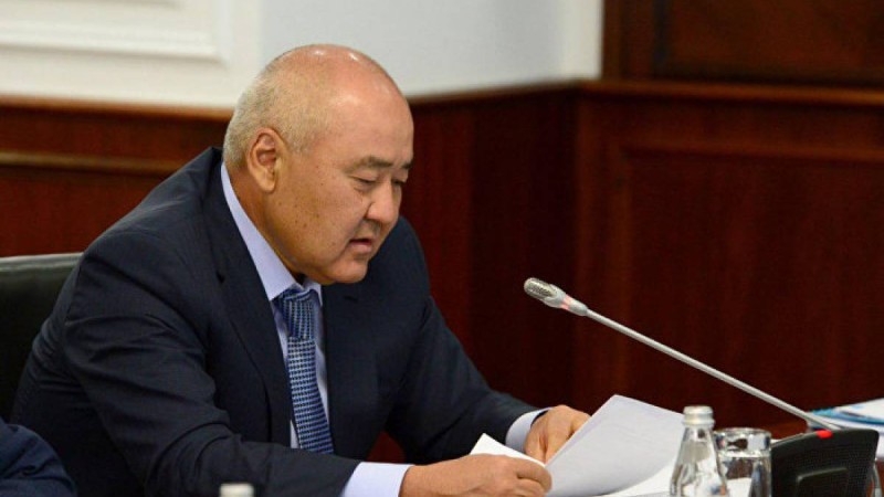 "Үлкен шу көтеріп жатыр": Шөкеев Маминнен көмек сұрады