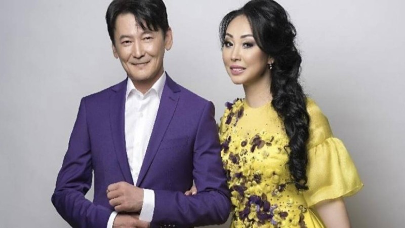 Екеуі әбден төбелесті: Қарақат Әбілдина Қыдырәлі мен Медеудің жаға ұстасқанын жайып салды