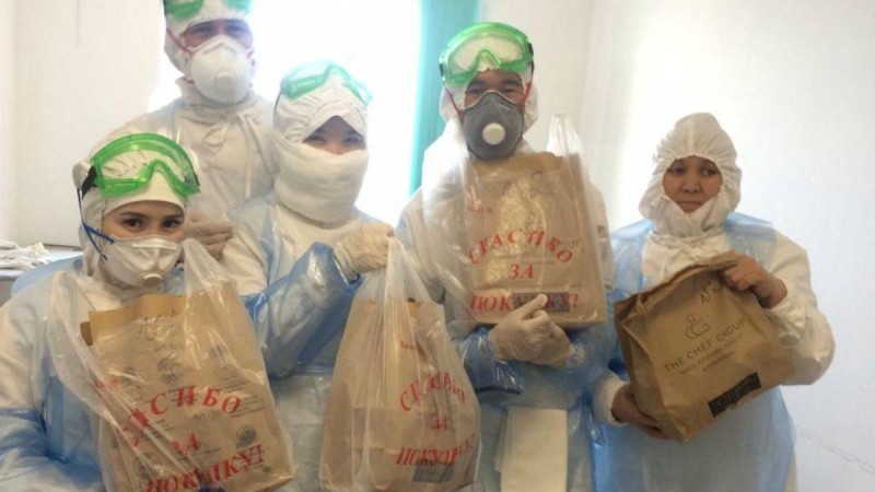 Астаналық инженер дәрігерлерге тегін түскі ас жеткізіп беруді қолға алған: Медиктерге рахмет айтқым келді - Қазақстан жаңалықтары