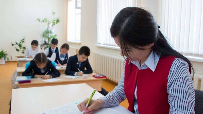 Енді ауыл мұғалімдері қалалық әріптестерінен көбірек жалақы алатын болады