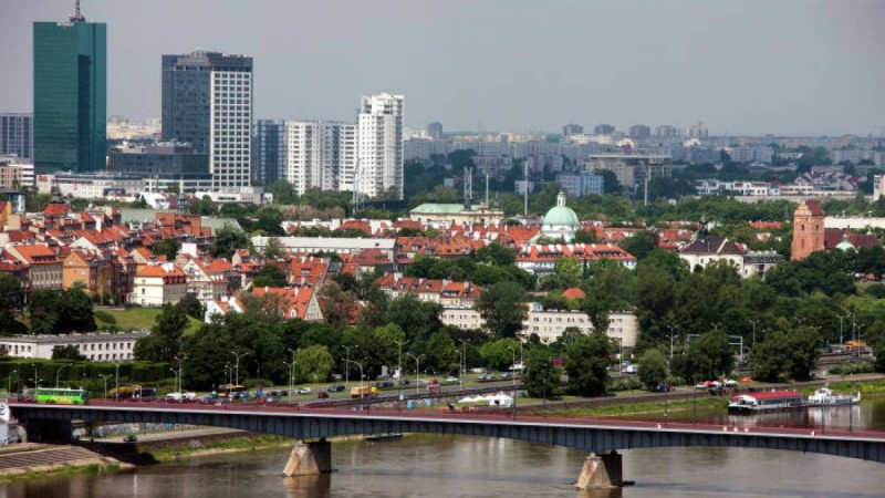 Польшаны фашистерден азат еткен кім?